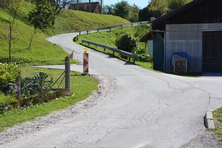 Cesta Žlebe