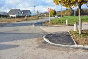 Pločnik pri Zdravstvenem domu Medvode 