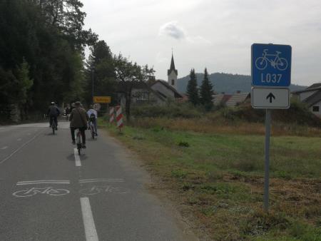 Občinska uprava s kolesi na teren, pregled točk za ureditev prometa