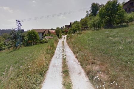 Cesta na Golem Brdu med 169 in 179