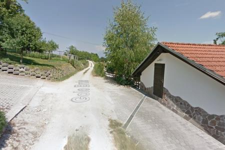 Cesta na Golem Brdu med 169 in 179