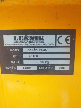 Snežni plug SPH za vozila do ca. 160 KM