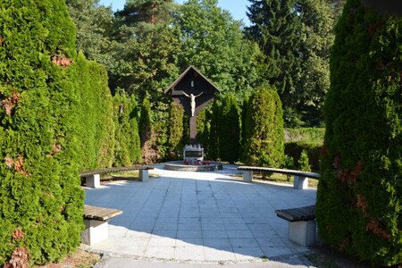 Pokopališče Pirniče