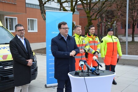 Reševalno vozilo v Medvodah