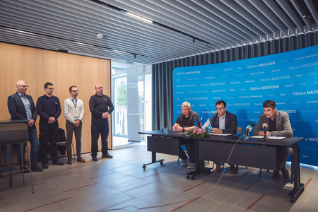 ObcineMedvode-PrviPosredovalci-020