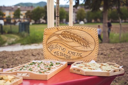 Odprtje vrtičkov v Preski