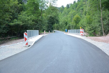 most čez Ločnico (št. 1)
