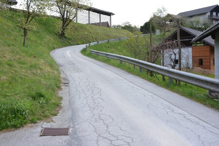 Cesta Žlebe